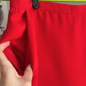 Red mini skirt 🎁❤️